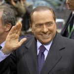 Berlusconi califica de «basura» el nuevo escándalo en el que se ve envuelto