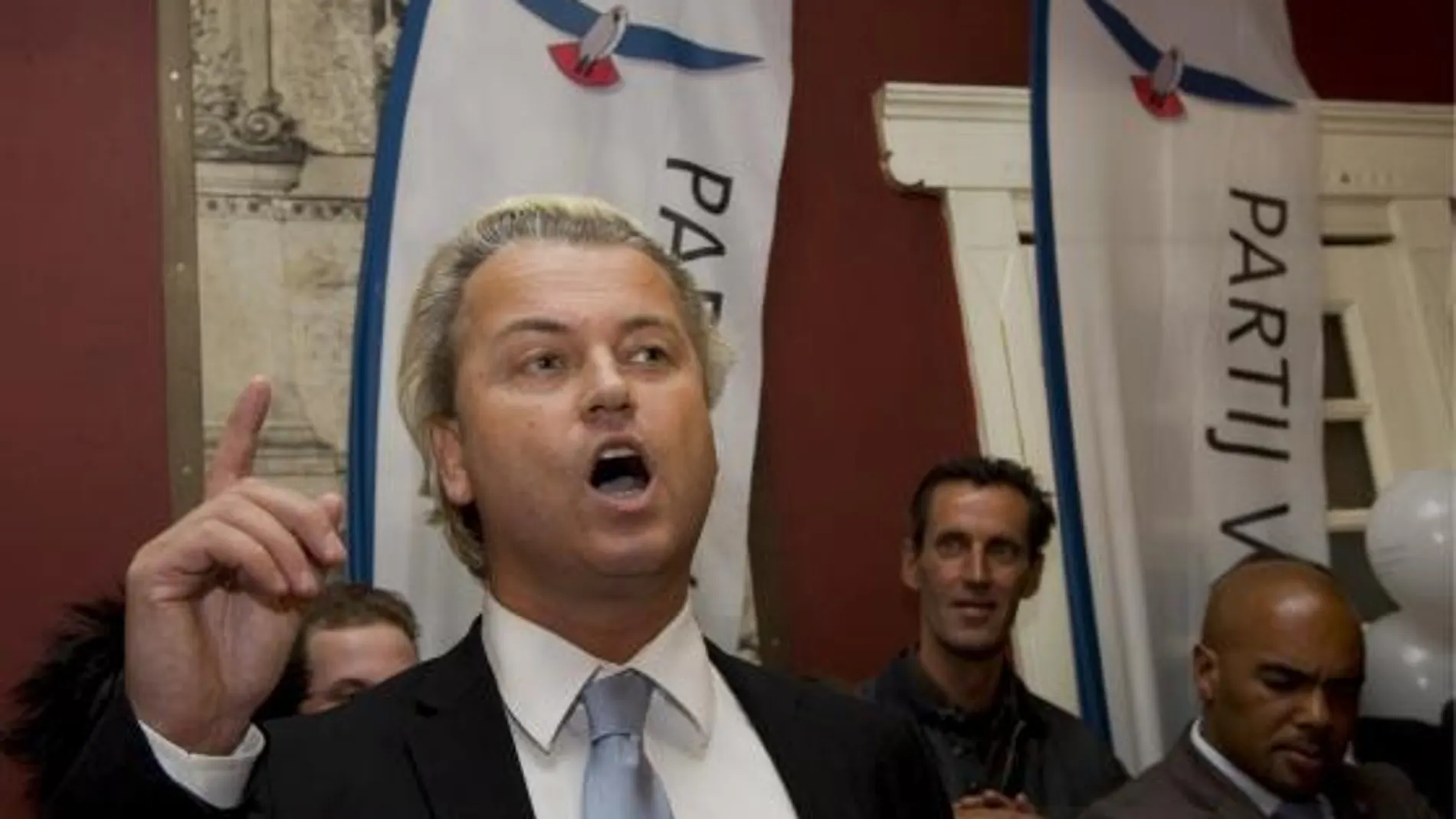 El ultra Geert Wilders convence a Países Bajos