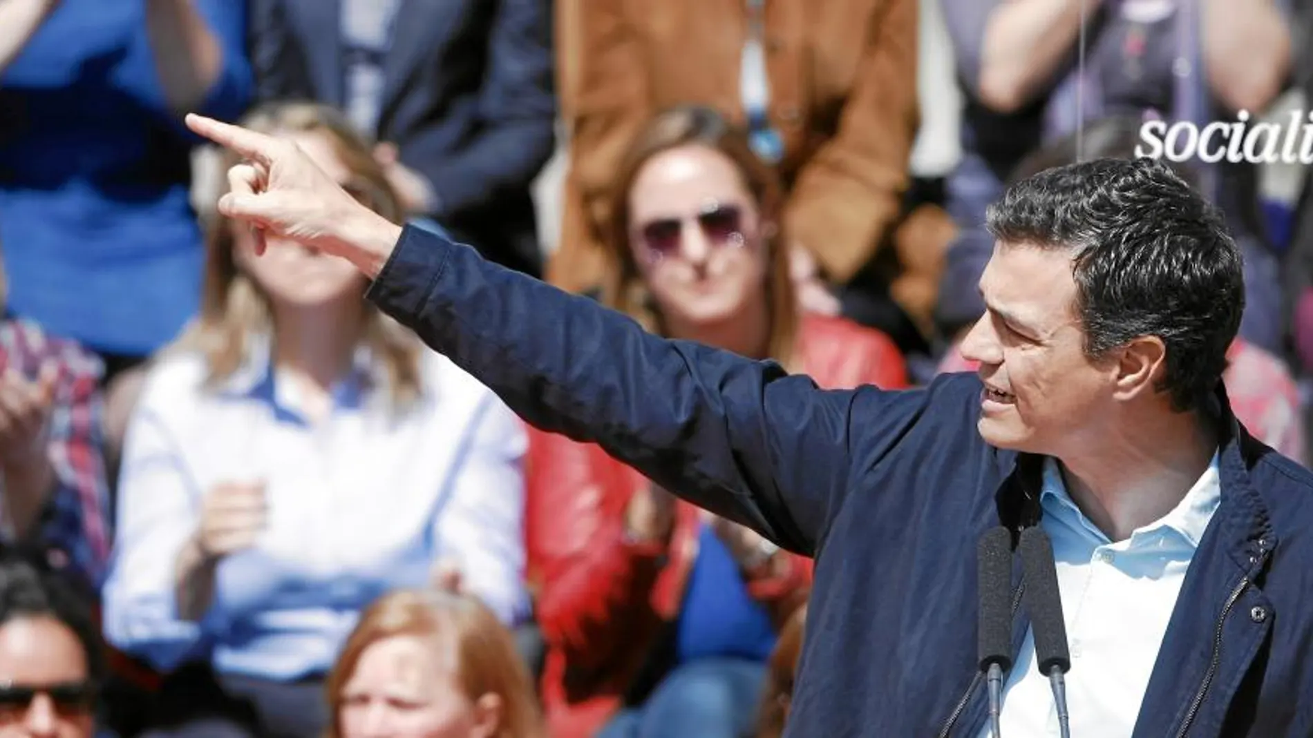 El secretario general del PSOE, Pedro Sánchez, durante un acto por la Igualdad organizado ayer por el PSM en Alcorcón