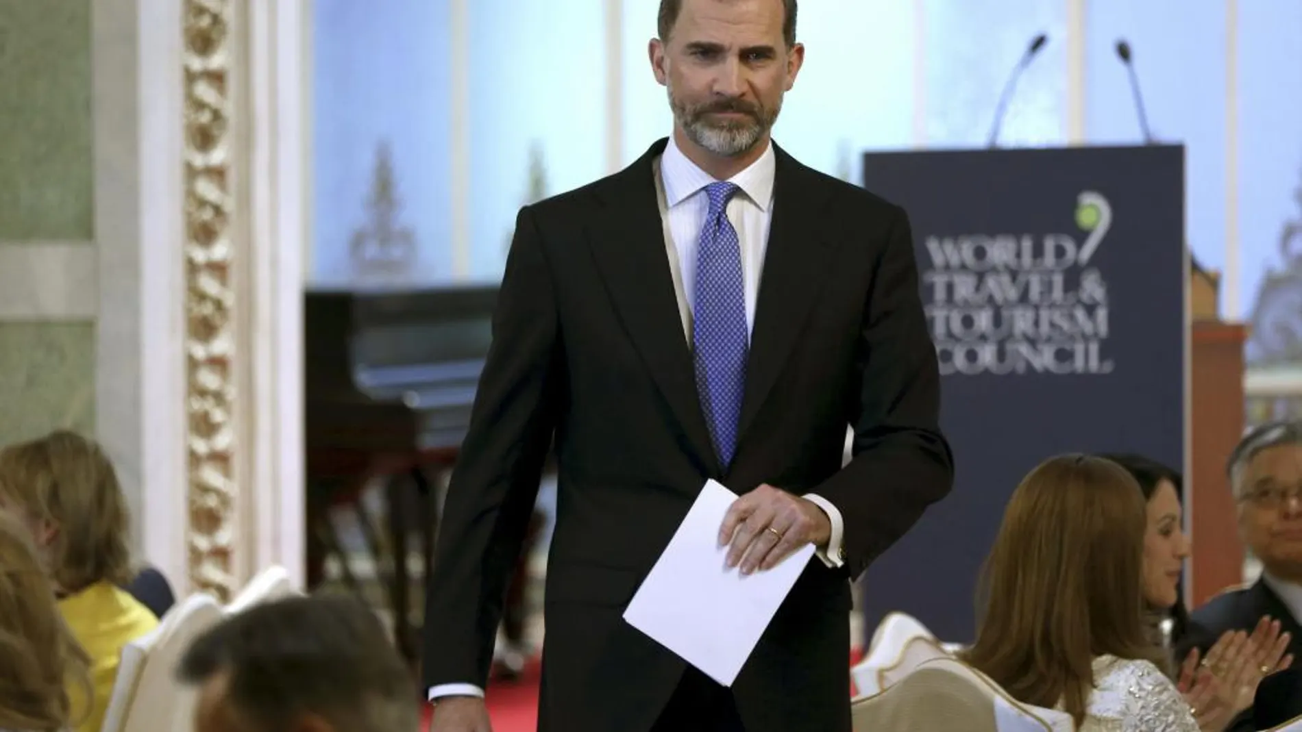 El Rey Felipe tras su intervención en la cena ofecida con motivo de la 15ª Cumbre Global del Consejo Mundial de Viajes y Turismo