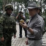 Renuncia el ministro colombiano de Defensa para aspirar a la Presidencia en 2010