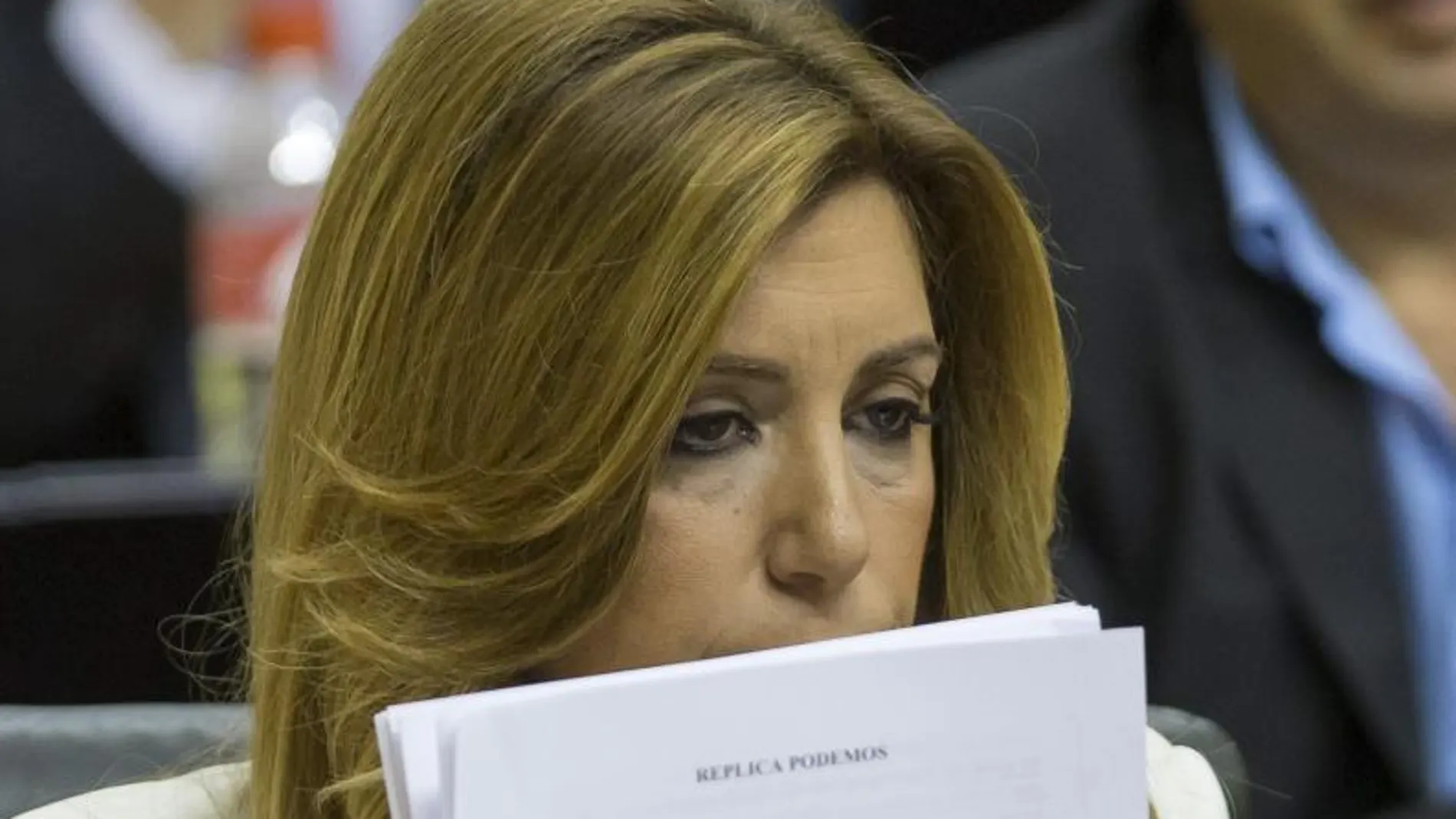 La presidenta del Ejecutivo andaluz en funciones, Susana Díaz, en su escaño