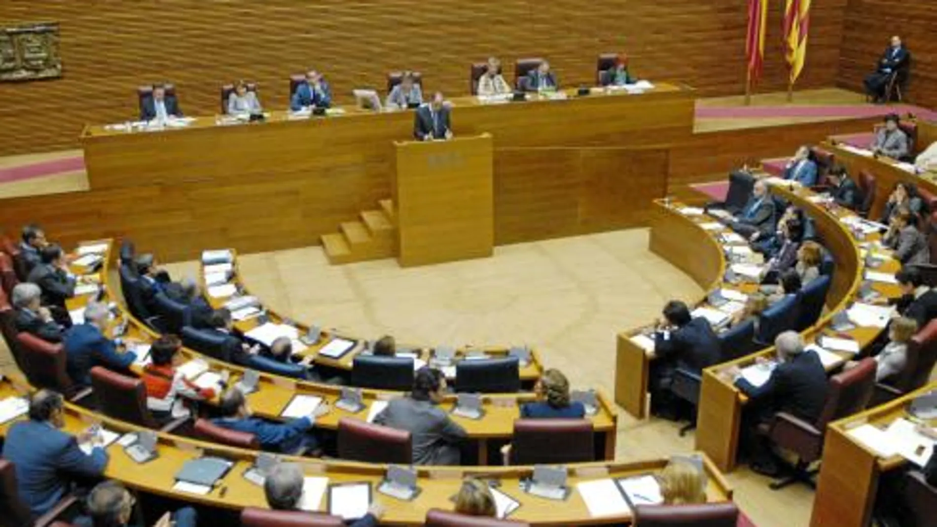 Les Corts instarán al Gobierno central a reconocer la declaración institucional de Valencia