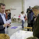  Feijóo celebra la «segunda mayoría absoluta» del PPdeG y cree que el liderazgo de Rajoy es ya «incuestionable»