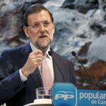 Rajoy se compromete a reducir a «más de la mitad» el paro «como ya lo hizo el PP en 1996»