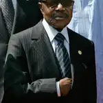  Muere en Barcelona el dictador gabonés Omar Bongo