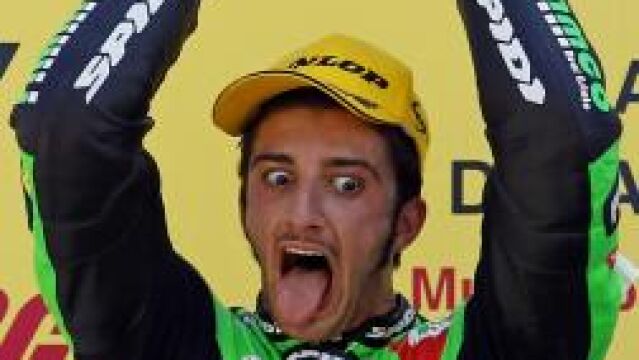 El italiano Iannone se pasea ante Gadea y Corsi