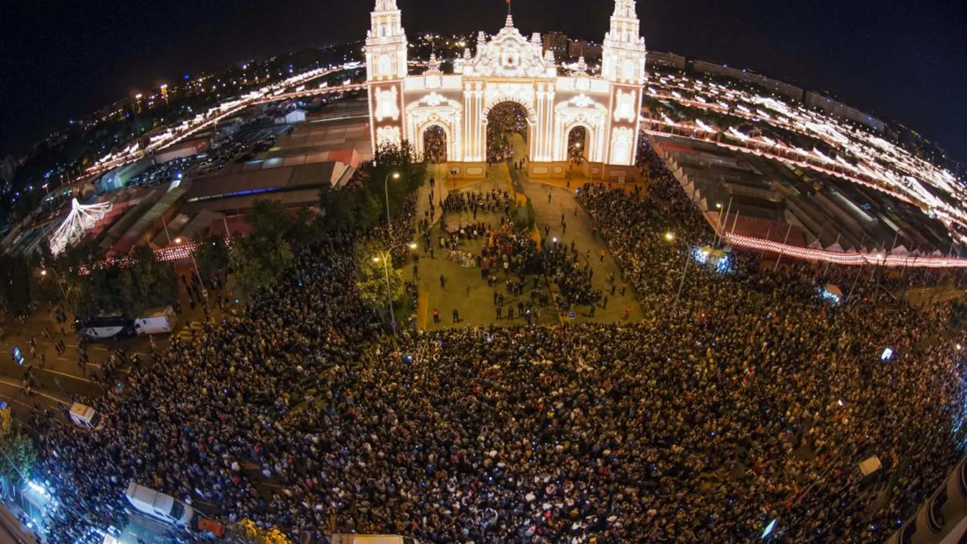Imagen de archivo de la primera noche de la Feria de Abril de Sevilla
