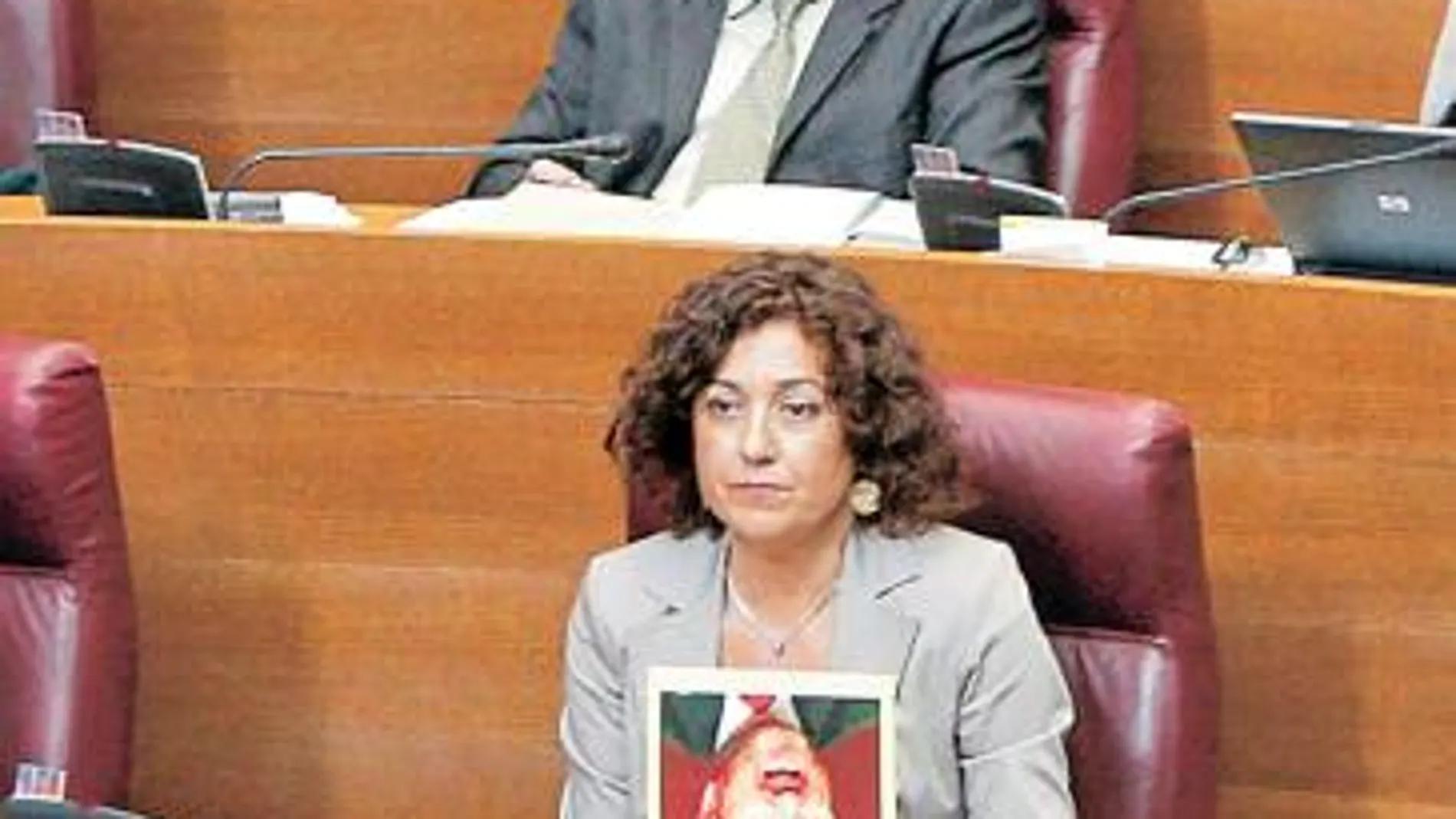 Font de Mora dice que la huelga es una estrategia política