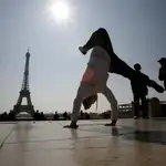  La Torre Eiffel cerrada por huelga