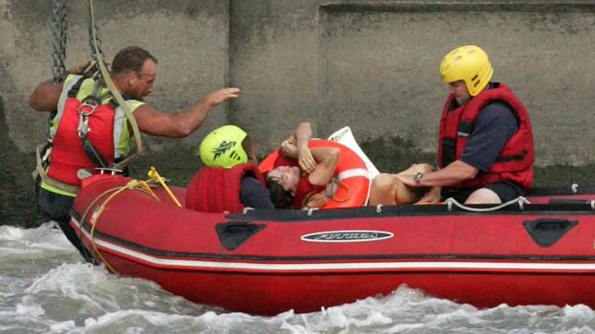 Alrededor de 20 muertos al chocar dos barcos en un río de Perú