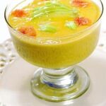 Operación bikini: Crema de aguacate con tomate y lenguado