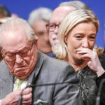 Jean-Marie y su hija Marine Le Pen, en un acto del partido