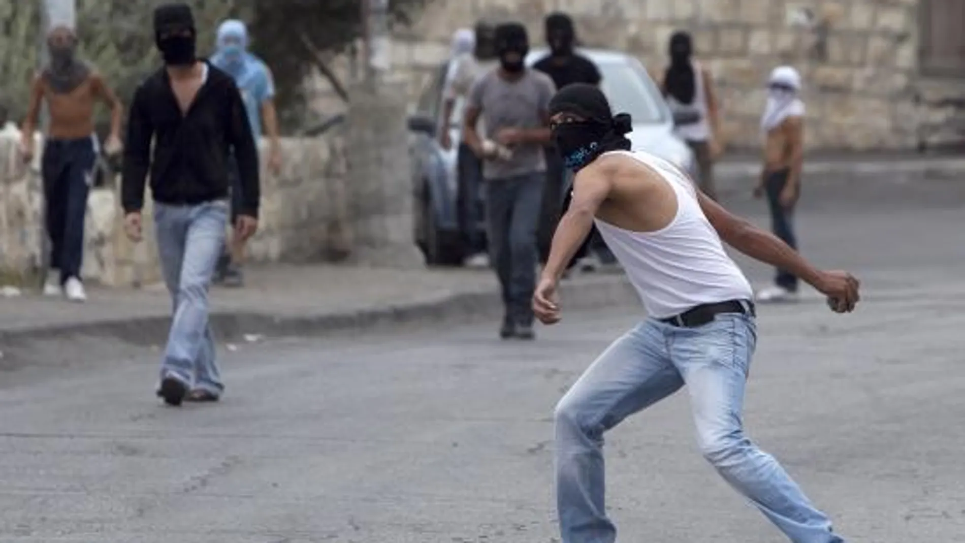 Enfrentamientos entre palestinos y la Policía israelí en la Explanada de las Mezquitas