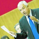Arenas ofrece «apoyo incondicional» para ser los primeros en financiación