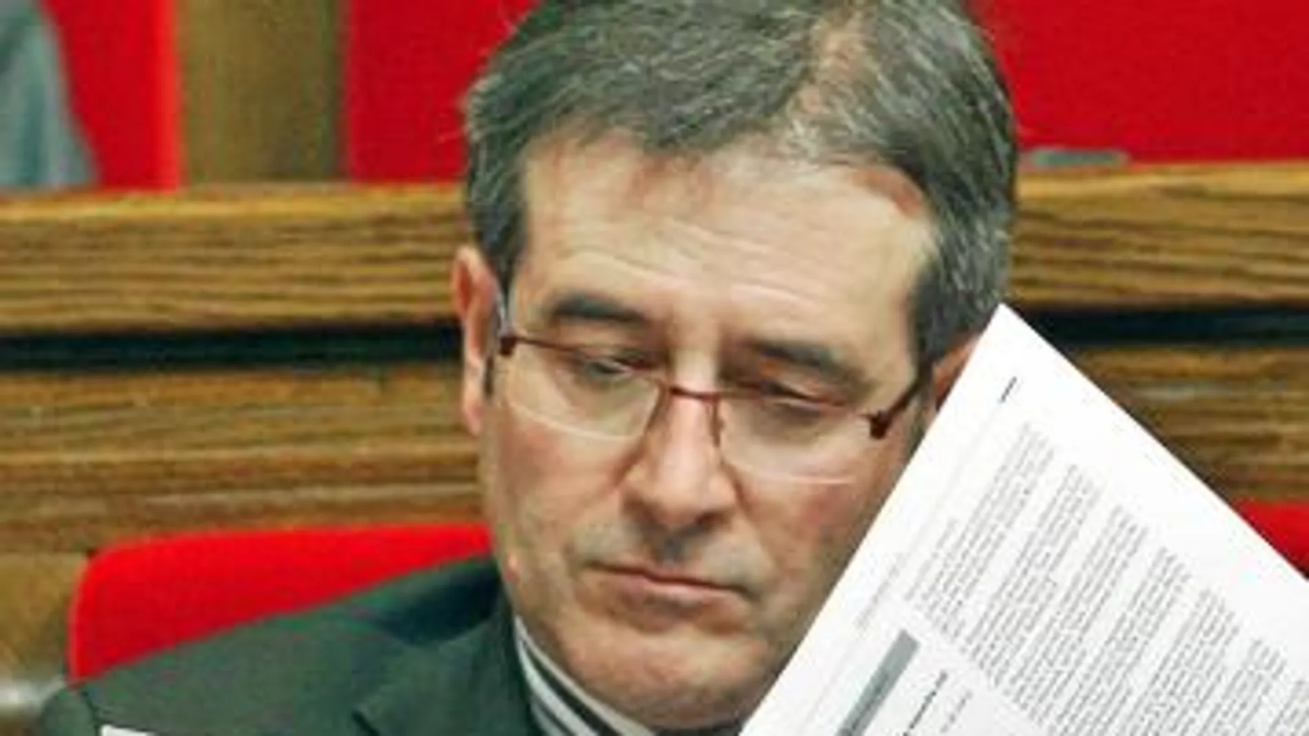 Los funcionarios temen un recorte del 3 por ciento de la plantilla de la Generalitat