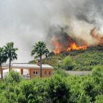 Cuatro incendios en cadena calcinan más de 2500 hectáreas