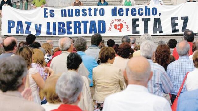 Manifestación de Gesto por la Paz celebrada en Bilbao en 2007