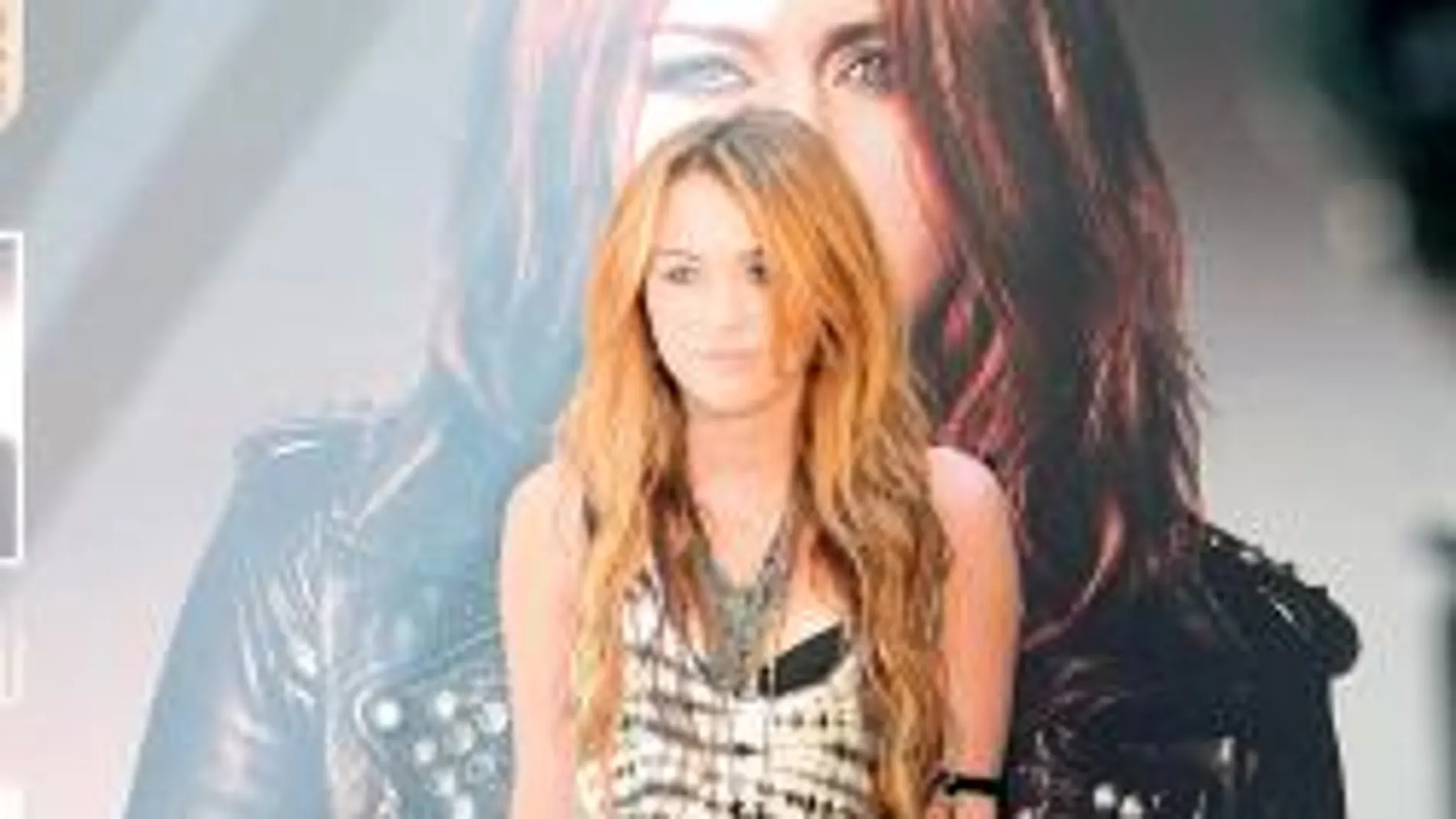 Miley Cyrus, ayer en Madrid durante la rueda de Prensa
