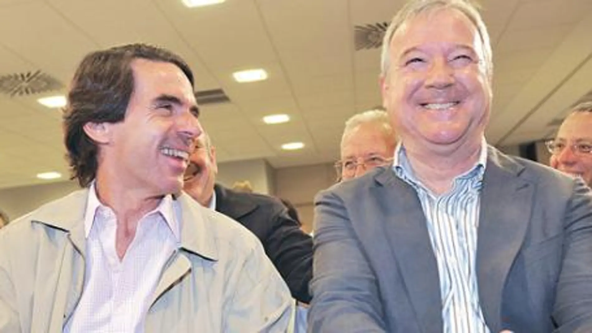 Aznar augura la quiebra del sistema de pensiones si no se acometen reformas