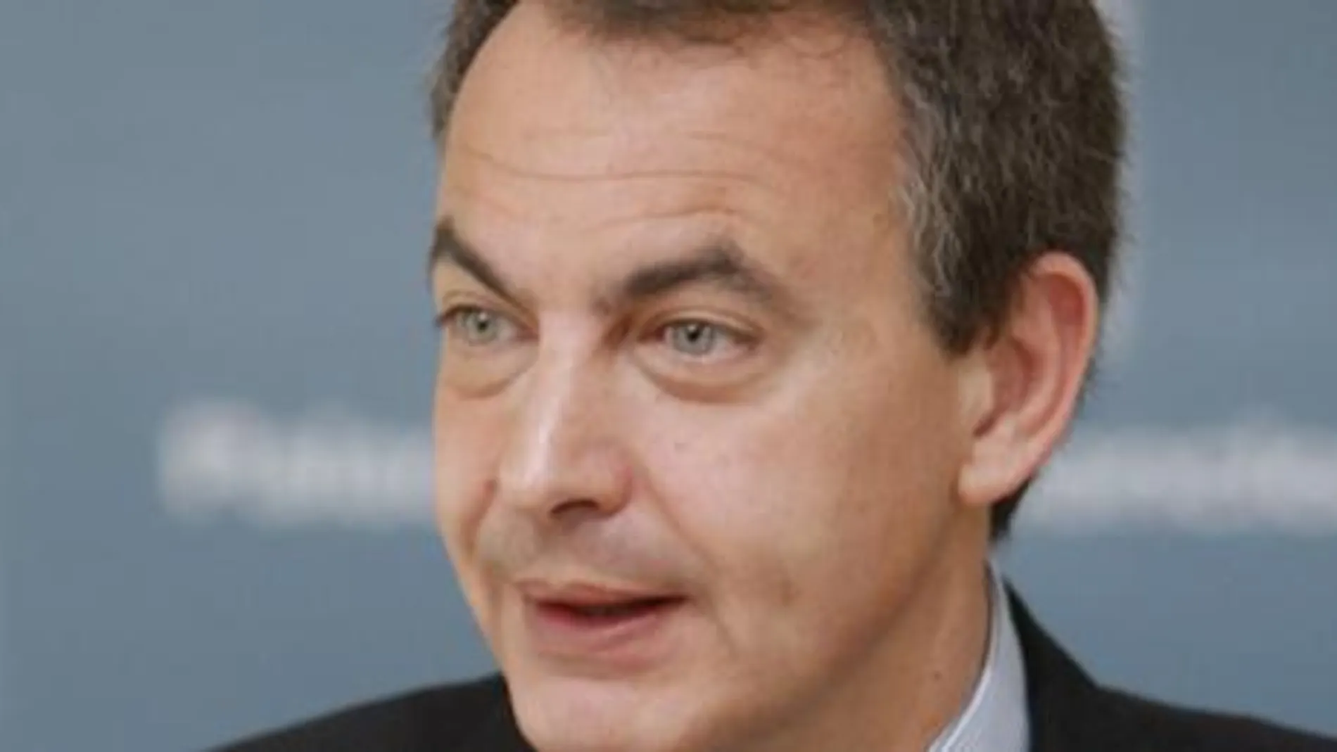Zapatero reemplaza a Solbes y crea una vicepresidencia para Chaves