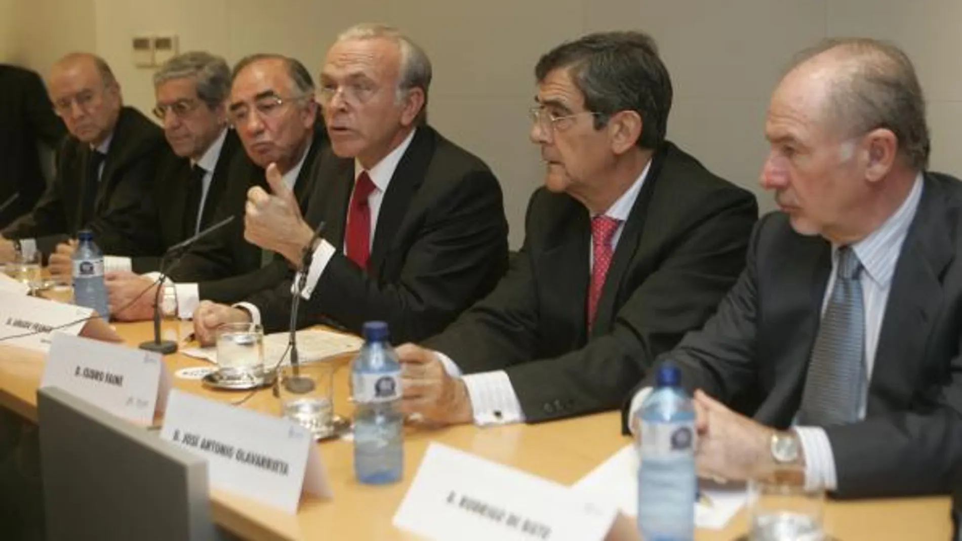 Las cajas necesitan hasta 34.000 millones para reforzar capital