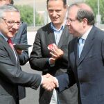 El presidente de la Junta, Juan Vicente Herrera, y el ministro José Blanco, en la apertura de una Ronda de Valladolid