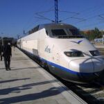 El AVE abre las puertas que comunicarán a España y Francia en el siglo XXI