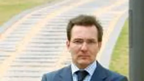 «En verano empezarán a operar nuestras dos primeras plantas solares en EE UU»