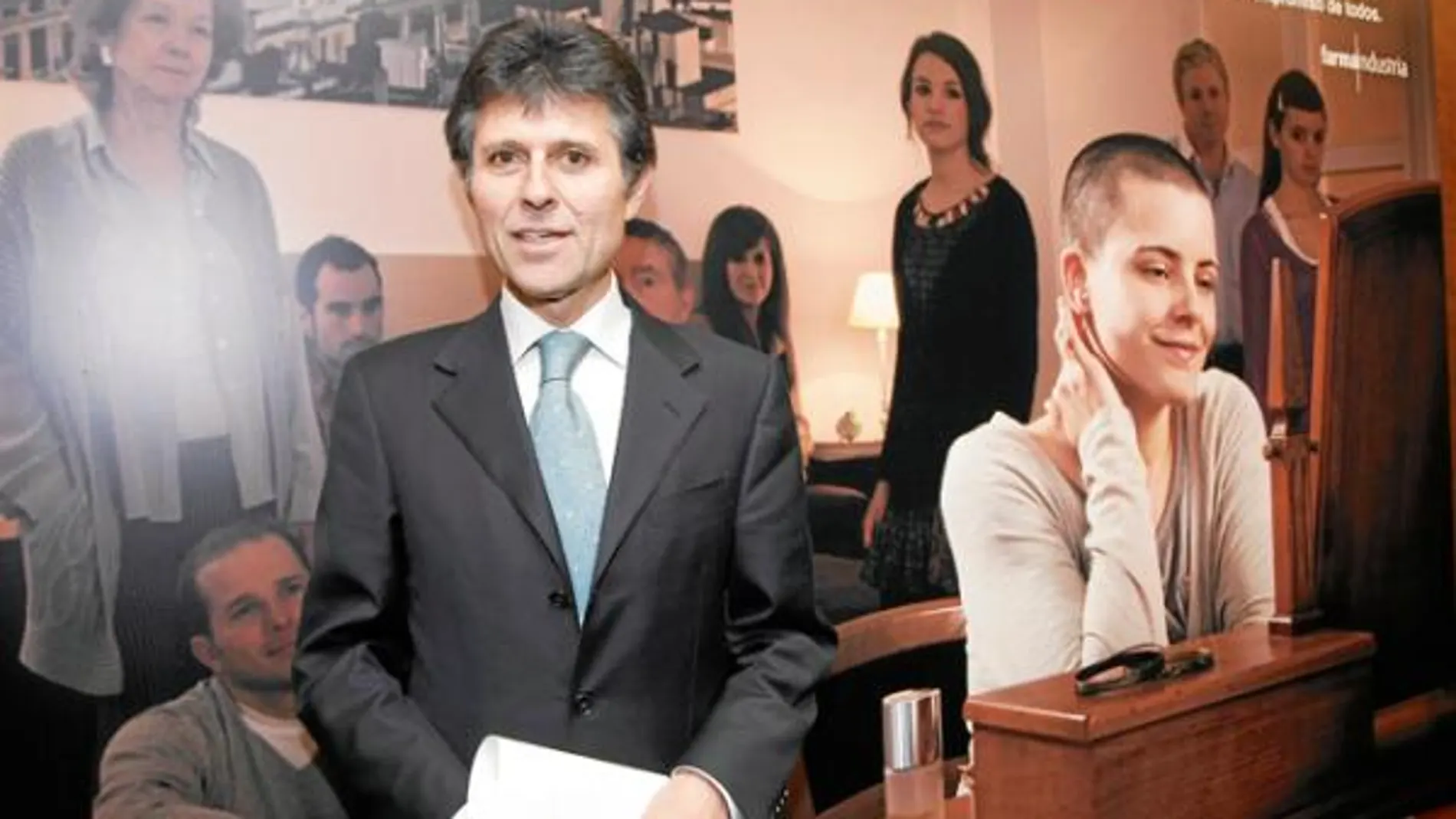 Sanidad y los laboratorios ponen coto a las autonomías