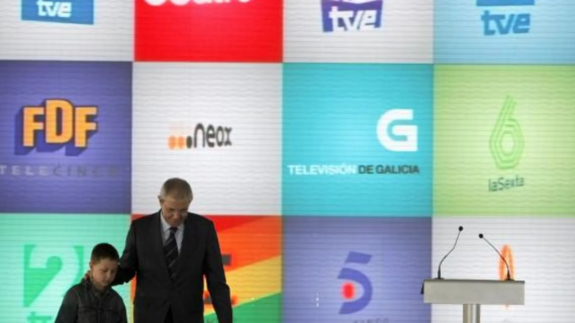 Uteca critica el retraso de los proyectos de encendido de TDT
