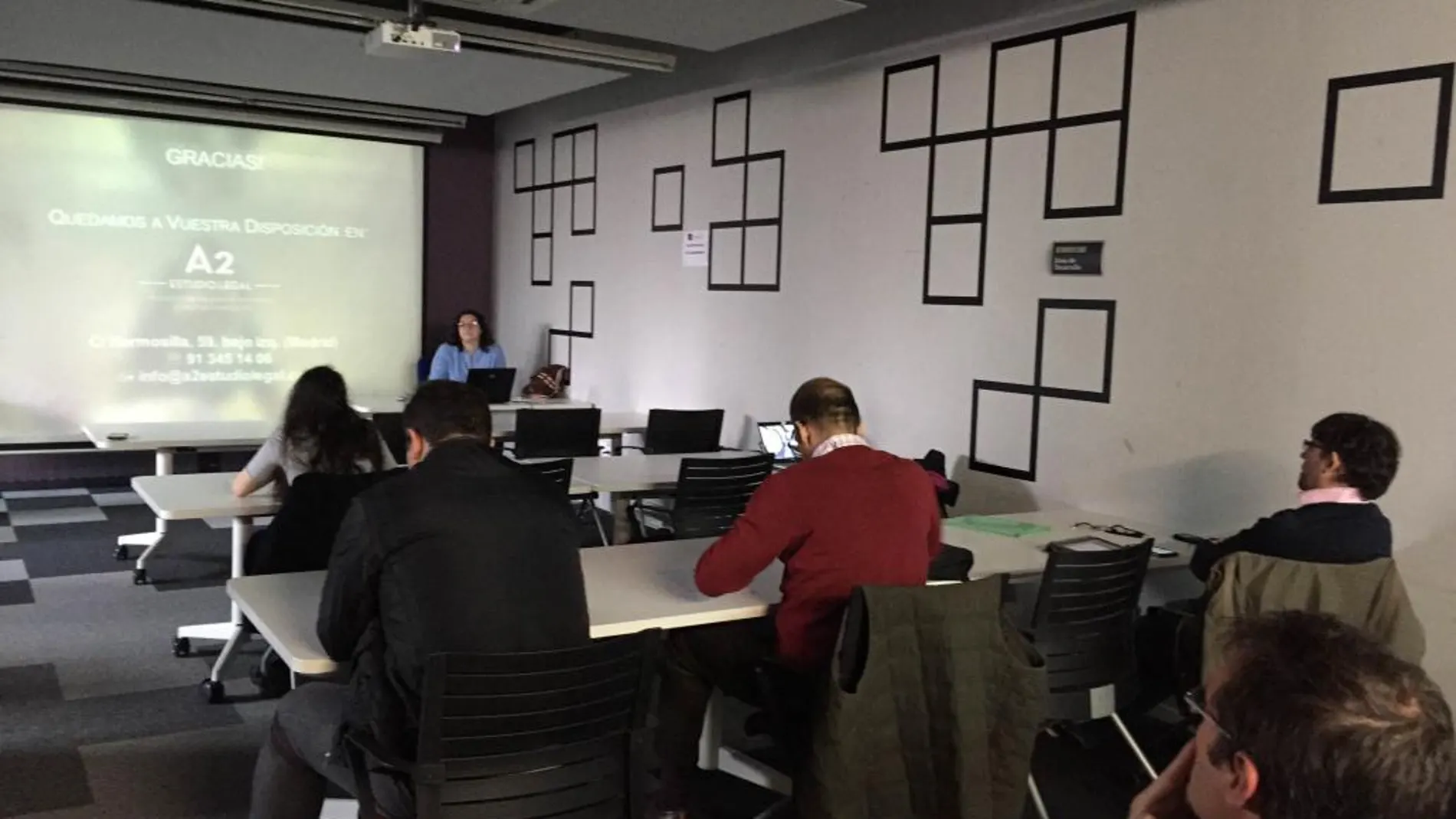 Asistentes al taller 'Proteger una Start-up: Negocio y tecnología'