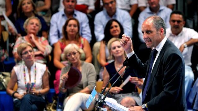 Camps informó a Rajoy de sus planes antes de iniciar la precampaña
