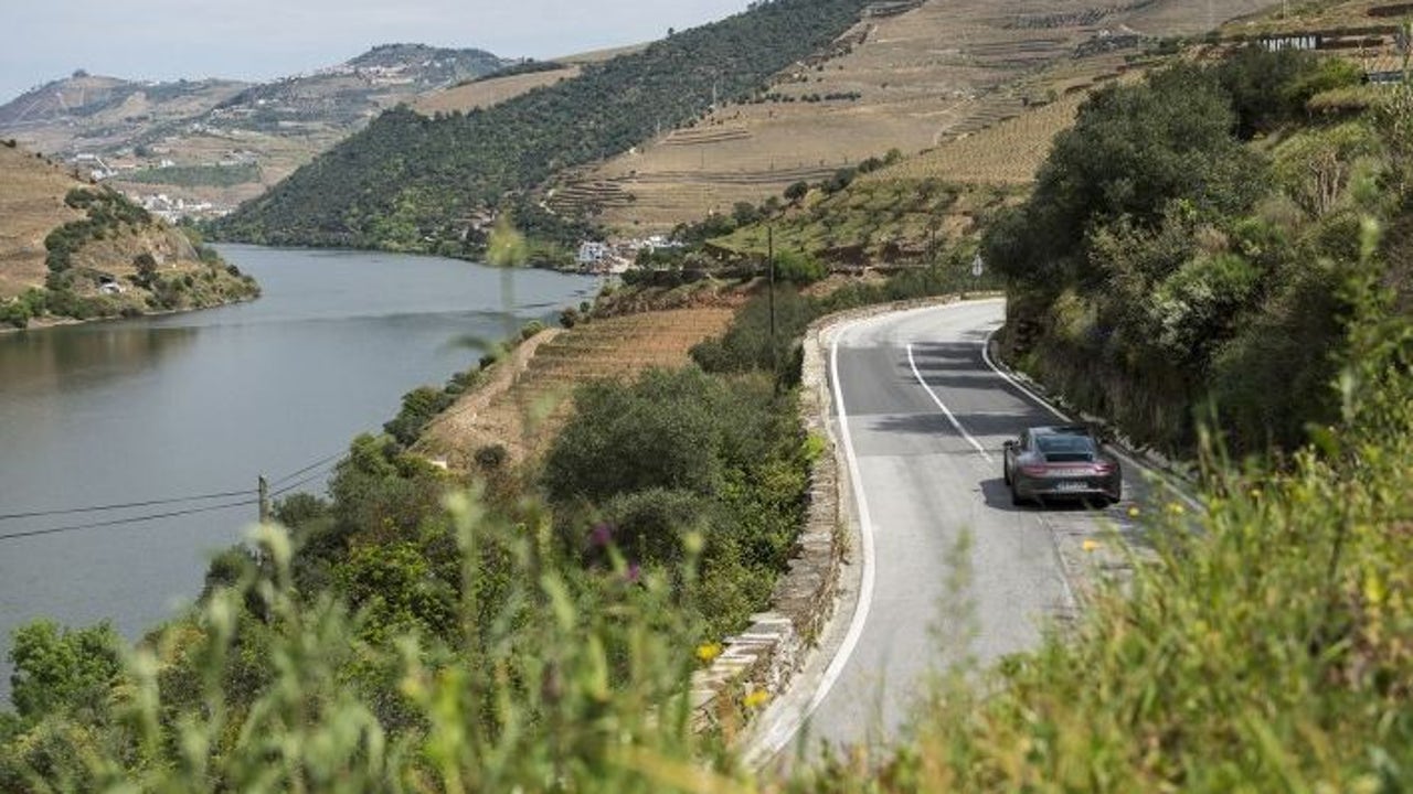A melhor estrada do mundo está em Portugal