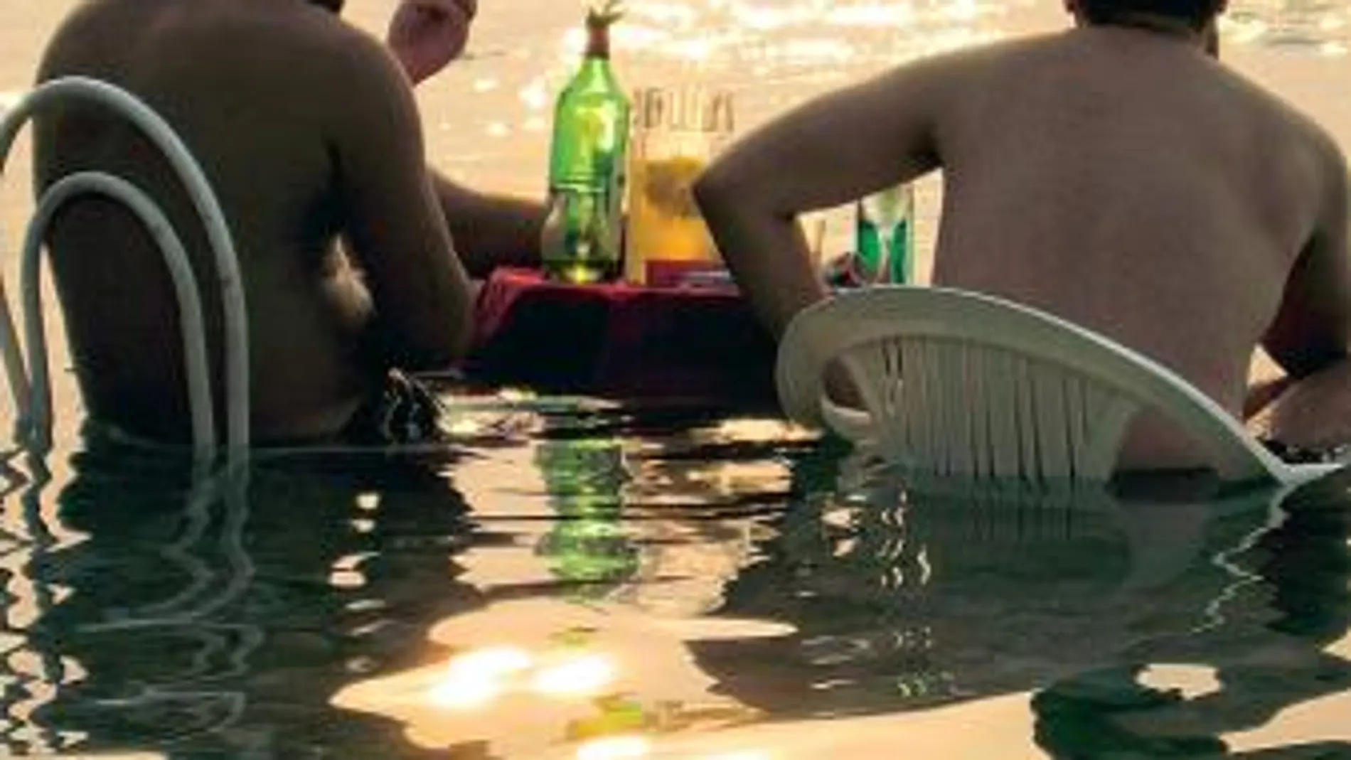 El 23% de los españoles bebe más alcohol en verano