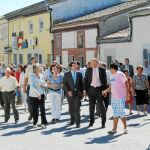 «Zapatero se va de vacaciones a León para estar solo y evitar enfrentarse a la gente»