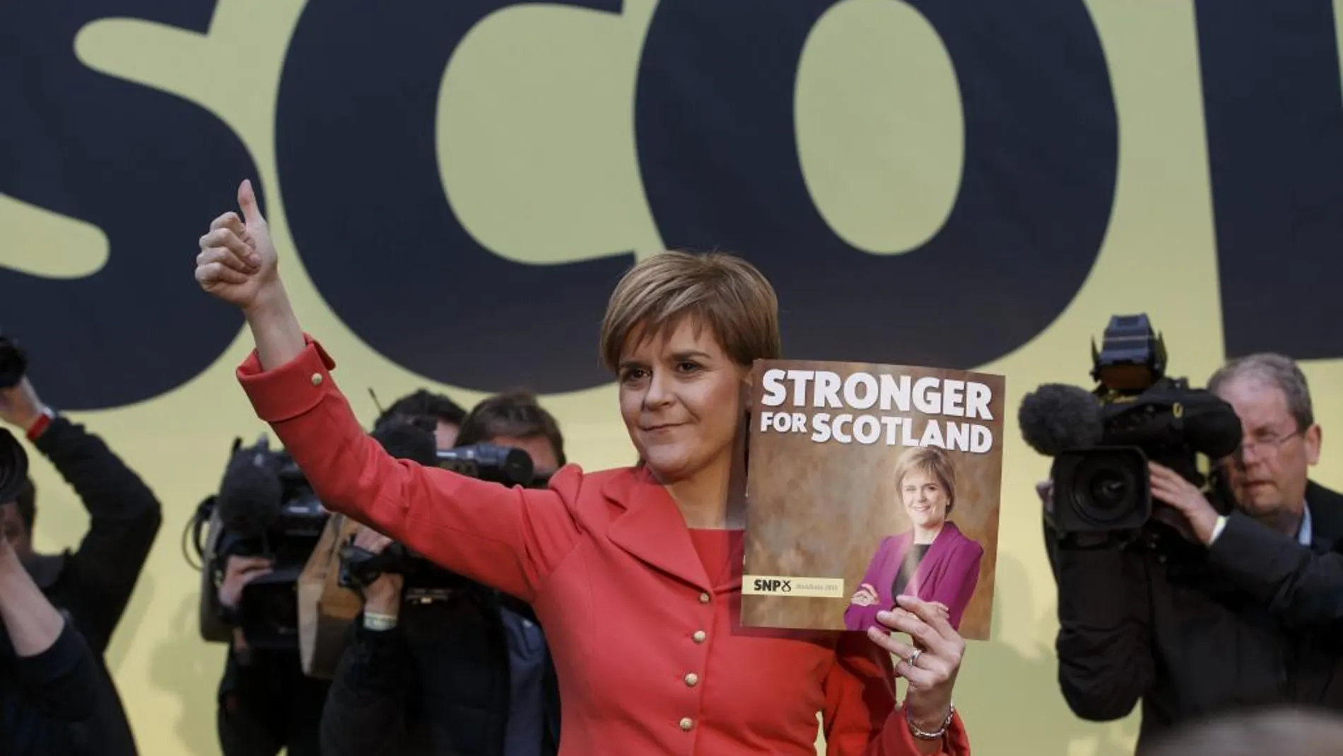 Sturgeon, la «premier» escocesa, presentó su programa electoral