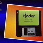 Así sería «Tinder» si se hubiera inventado en los años 80