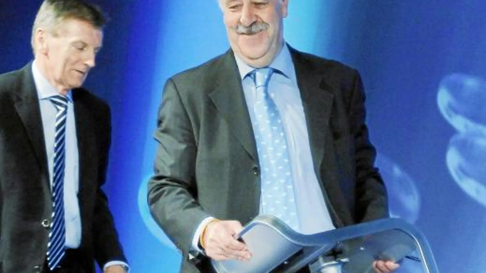 Vicente Del Bosque fue el gran protagonista de la Conferencia de Entrenadores que se clausuró ayer en Madrid