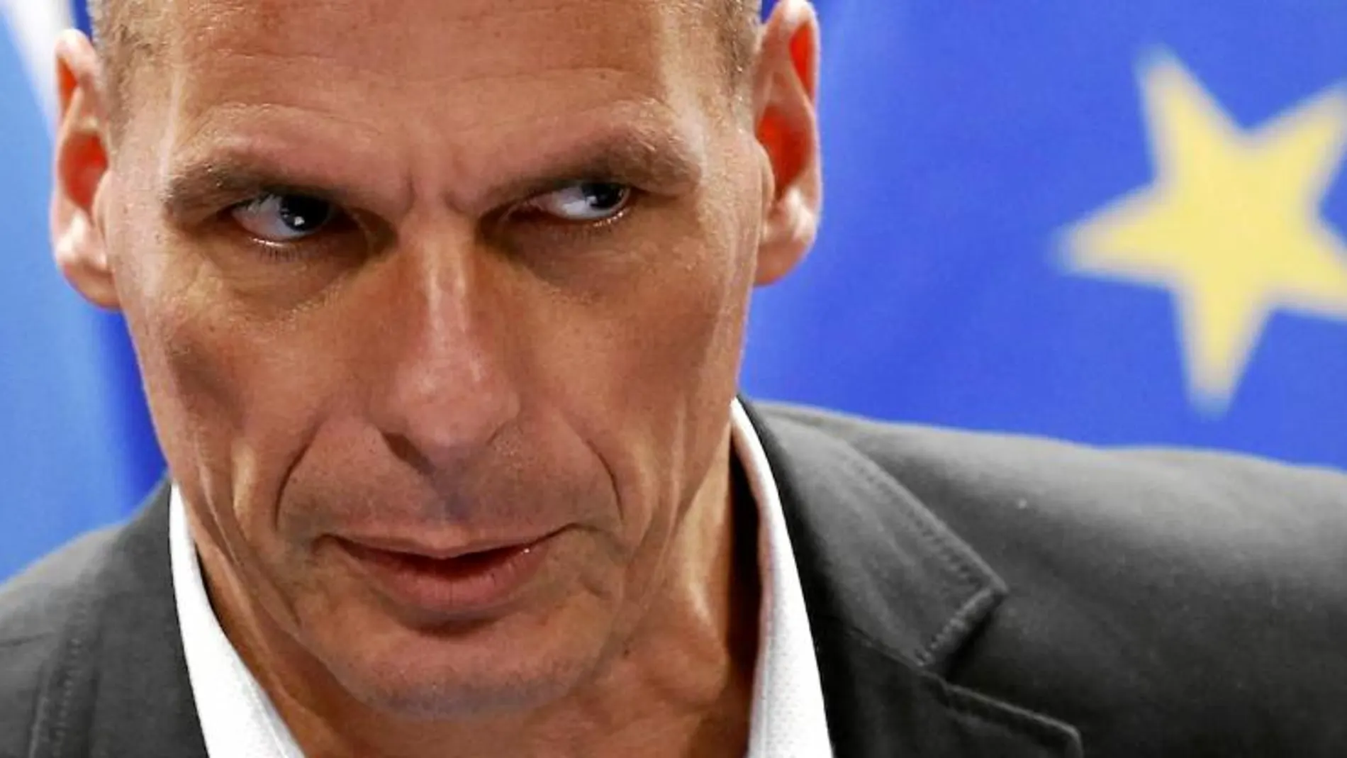 El ministro de Finanzas griego, Yanis Varufakis, en una rueda de prensa tras la reunión de los ministros de Economía y Finanzas de la Unión Europea en Bruselas