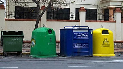 Medio Ambiente conmemora lo diez años de la recogida selectiva de residuos en la Comunitat