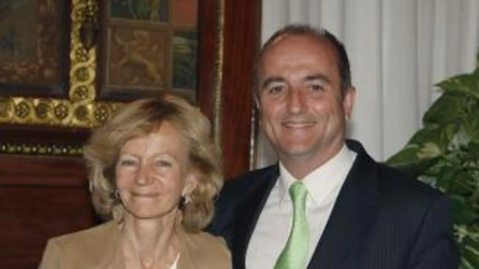 La ministra de Economía y Hacienda, Elena Salgado y el ministro de Industria, Comercio y Turismo, Miguel Sebastián