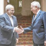 El ministro de Exteriores iraní, Javad Zarif, con su hómologo García-Margallo