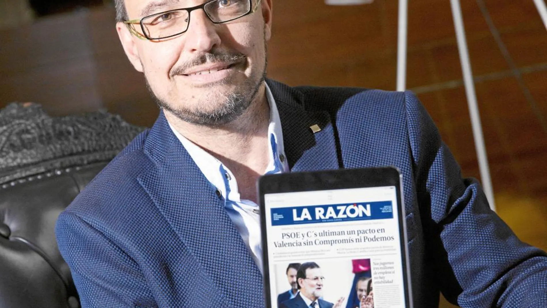Jorge Alcalde / Divulgador