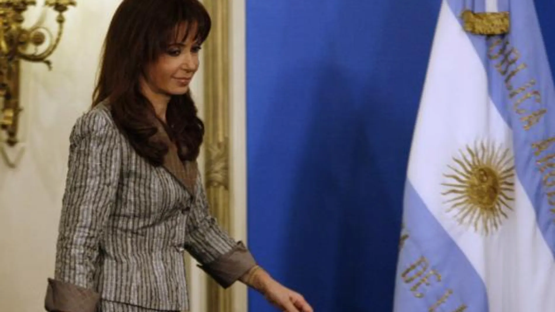 Cristina Fernández lidera la comitiva que acompañará a Zelaya a Tegucigalpa