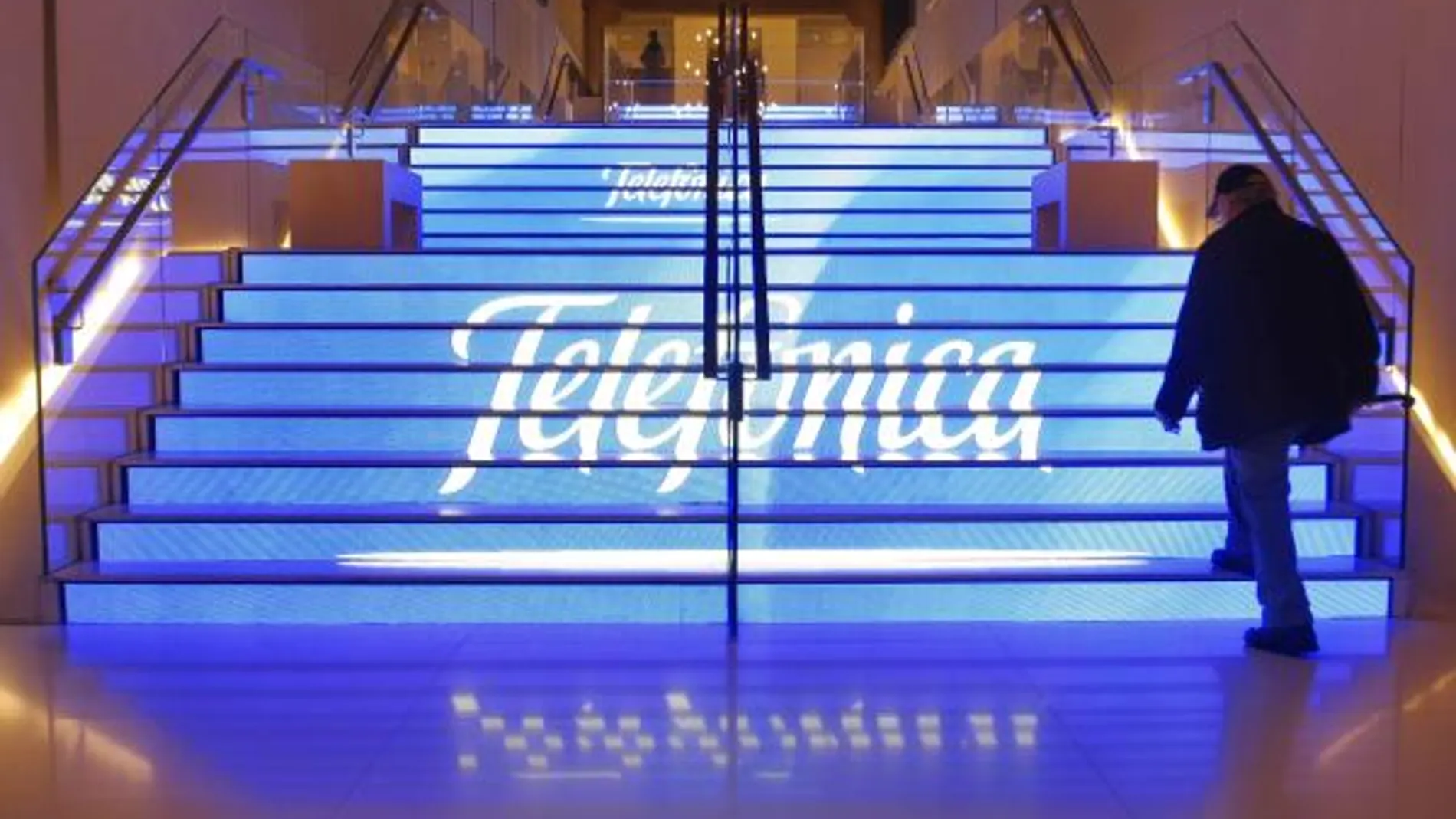 Telefónica ganó 3.775 millones de euros hasta junio
