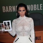 Kim Kardashian, durante la promoción de 'Selfish' en Nueva York