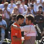 Wawrinka consuela a Djokovic