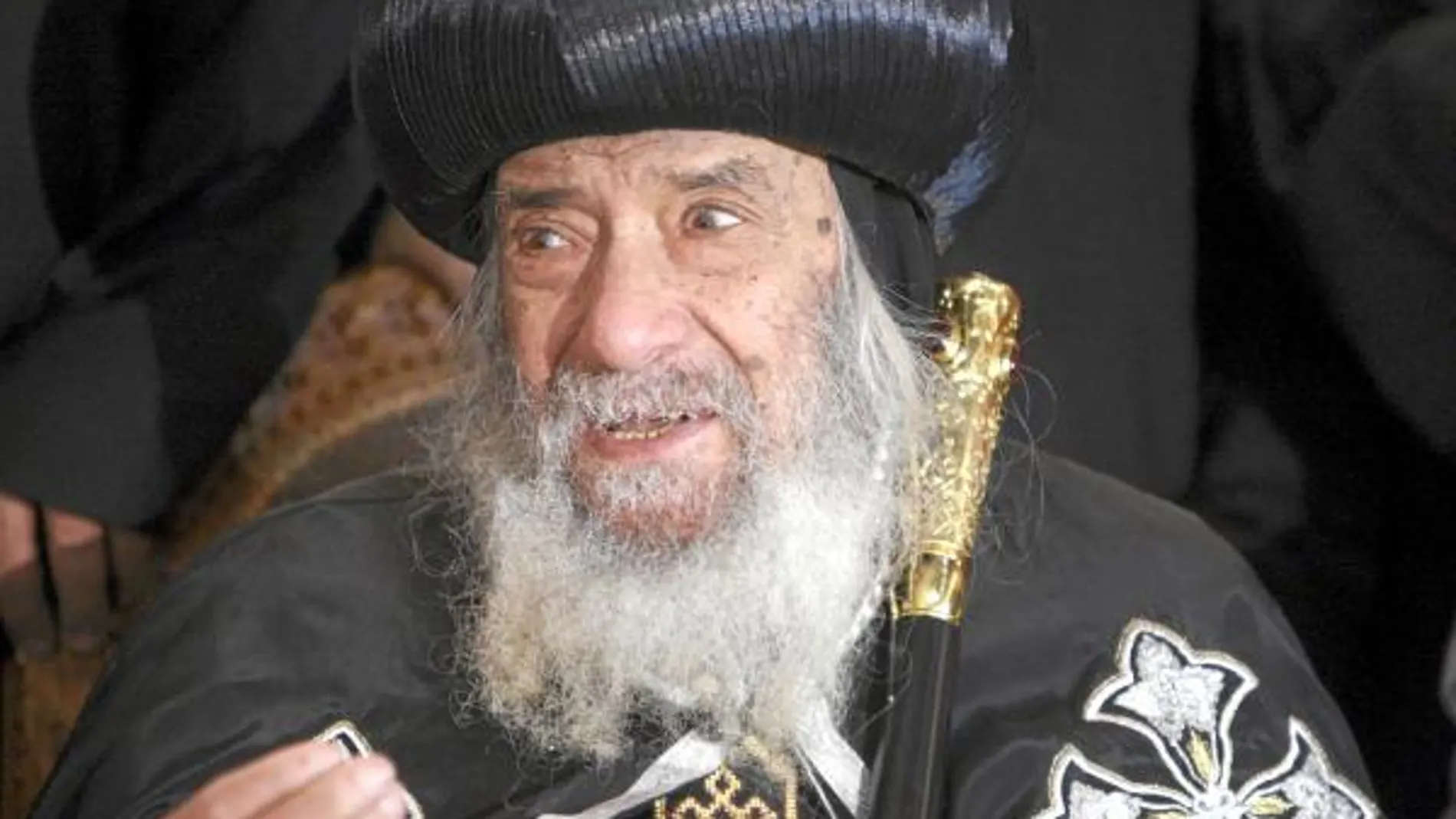 El Papa ortodoxo Shenuda III exige a Mubarak que garantice la seguridad a los cristianos
