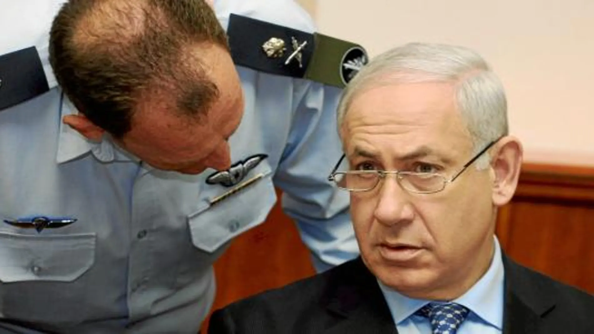 El primer ministro, Benjamin Netanyahu, coordinó con el enviado del Cuarteto, Tony Blair, los detalles de la flexibilización del bloqueo a Gaza